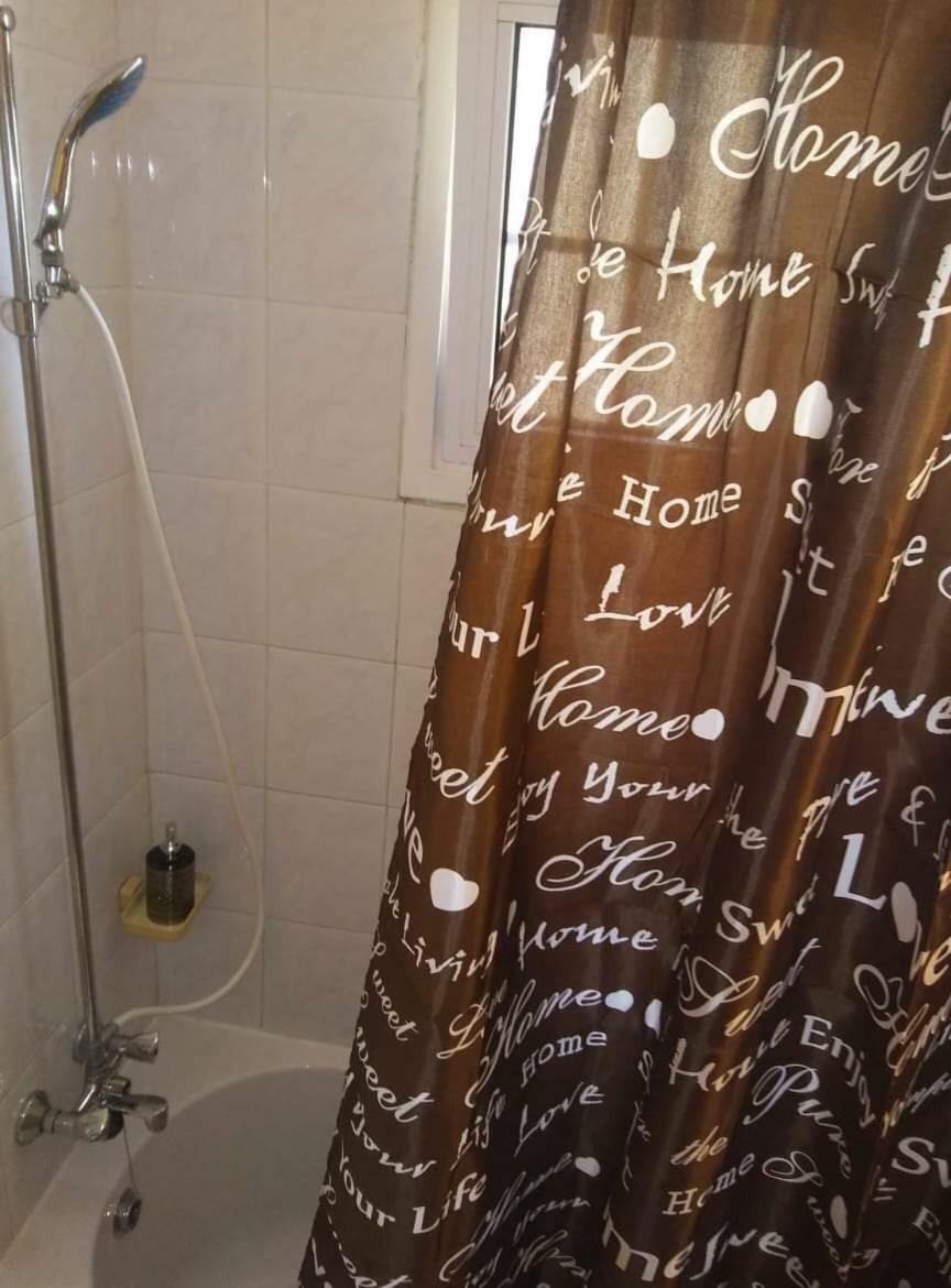 Welcome House Hotel Larnaca Bagian luar foto