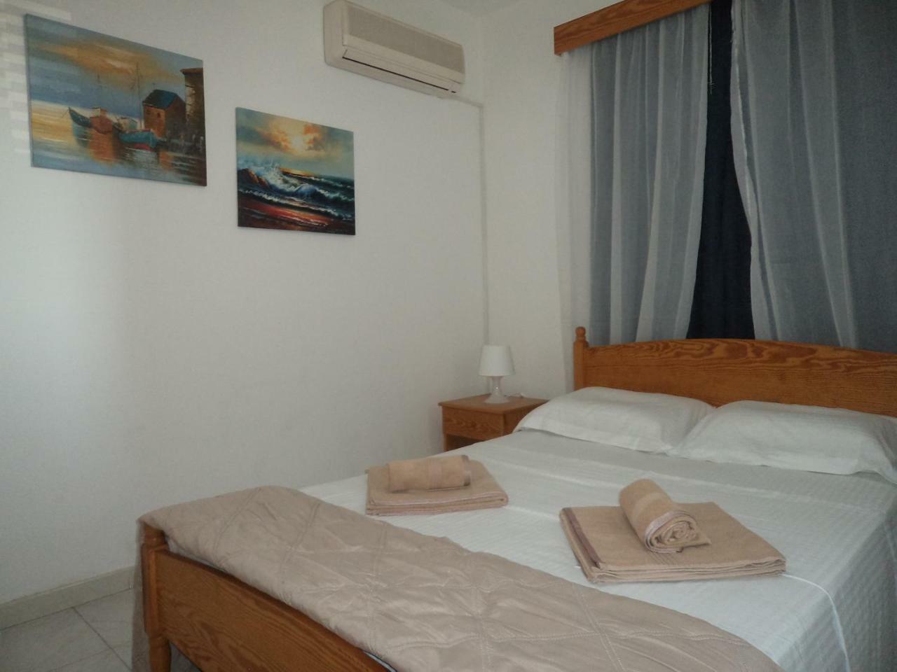 Welcome House Hotel Larnaca Bagian luar foto